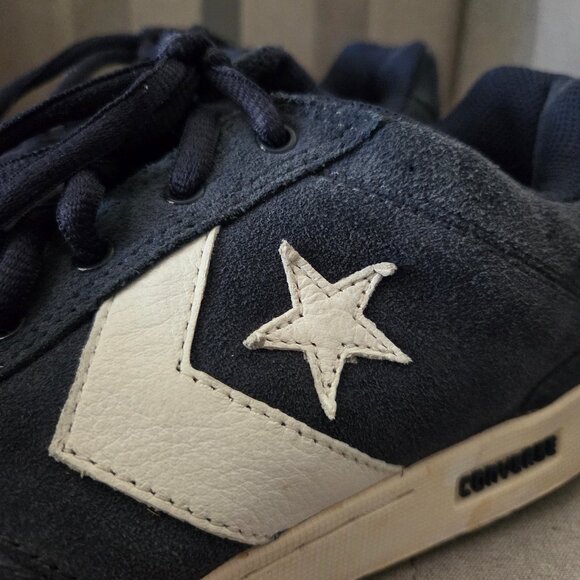 Converse All Star Men’s 9.5 Blue Suede Leather Sneakers Low Top Chevron - Picture 6 of 8